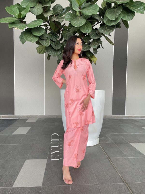 Natasha Luxe Peach Pink Kurung Eyune Fashion