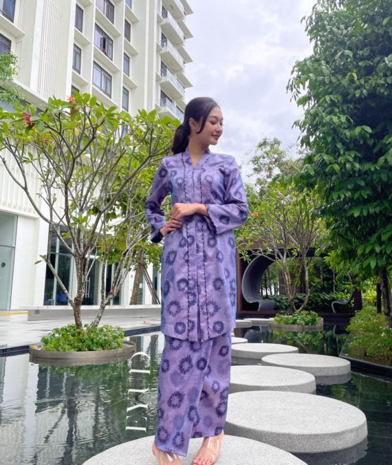 Merrissa Purple Lavender Kurung Saree Eyune Fashion